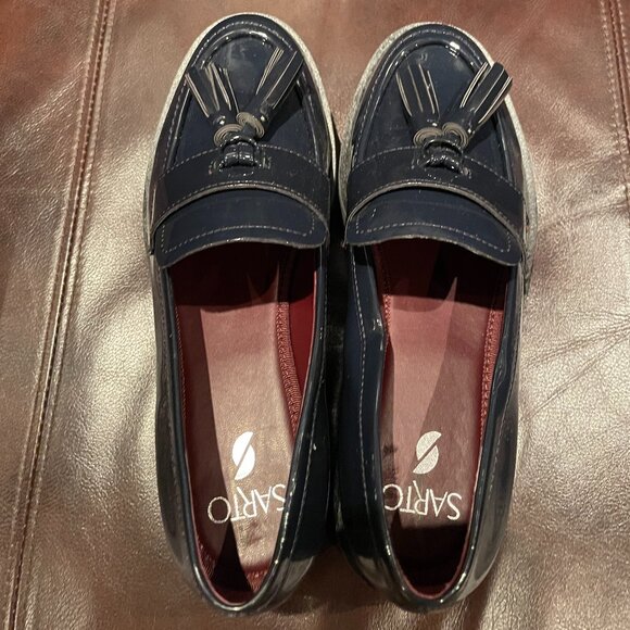 Franco Sarto Women's Carolynn Lug Sole Loafern Navy mismatch size 7/7.5 - Picture 2 of 8